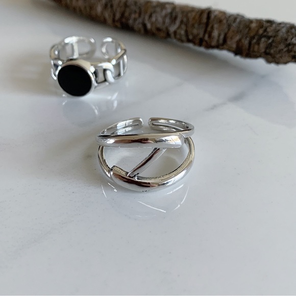 Multi Layered Ring, Black Enamel Ring, Stacking Ring Silver, Silver Ring Duo - Picture 7 of 10